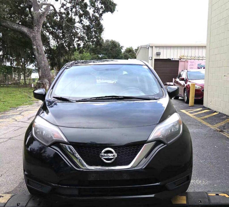 nissan versa note 2017 3N1CE2CP9HL353020 image